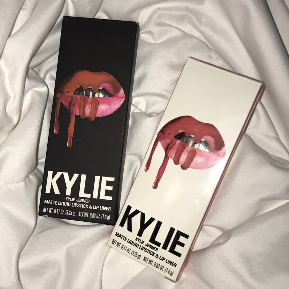 Kylie Jenner Matte Lip-kit Bundle